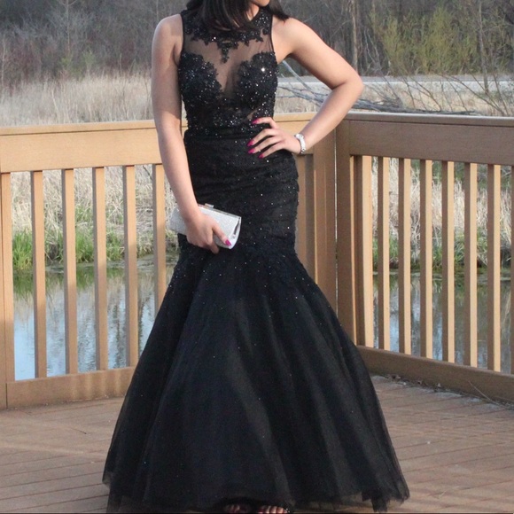 black mermaid evening gown
